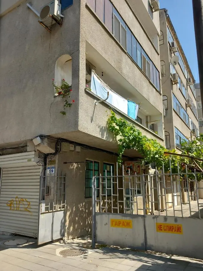 Sea Central Apartment 布尔加斯 0*,